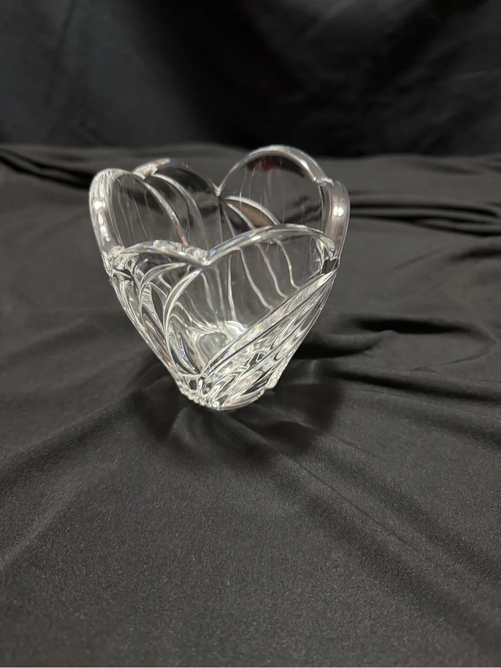 Clear Crystal Flower Petal Vase by
